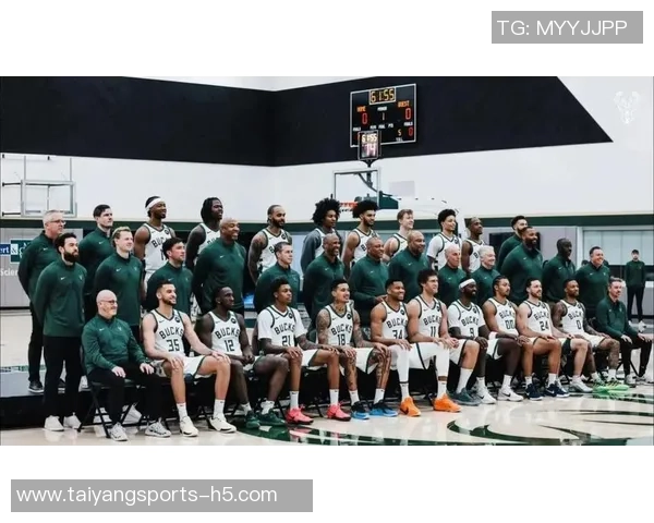 勇士与雄鹿明日对决胜率悬殊ESPN预测勇士占据626优势