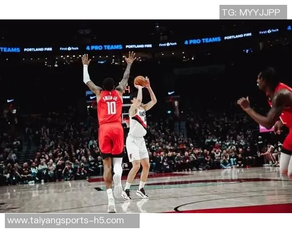 火箭记者怒斥裁判干预比赛质疑球员掌控命运的权利